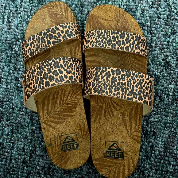 Reef women’s cushion vista slides- leopard - Picture 1 of 3